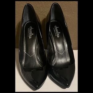 Charles by Charles David black patent pumps 7.5